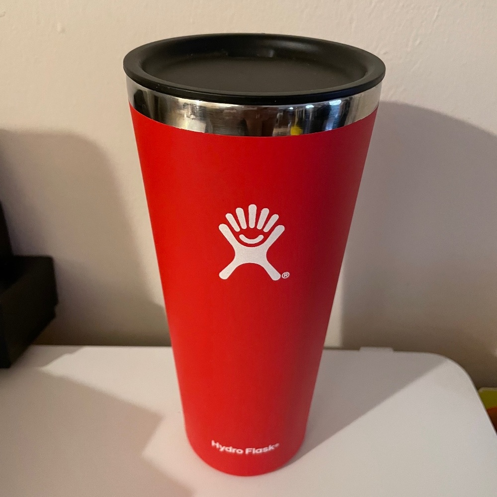 32 oz. Hydro Flask Tumbler - Used